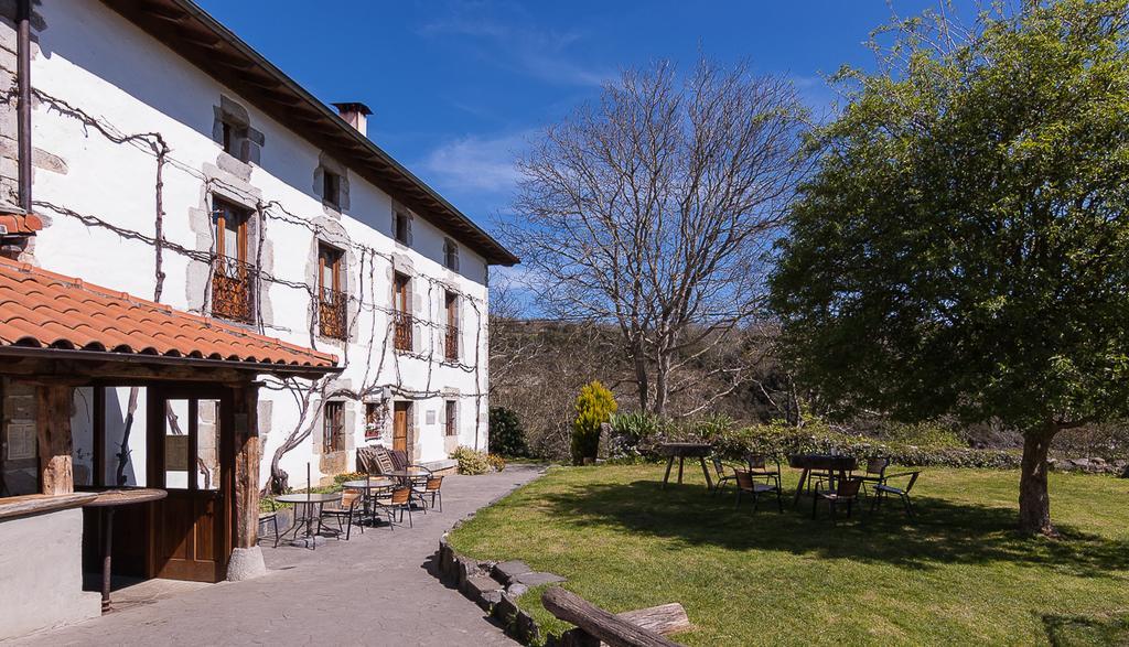 Gasthaus Casa Rural Restaurante Aranburu Zestoa Exterior foto