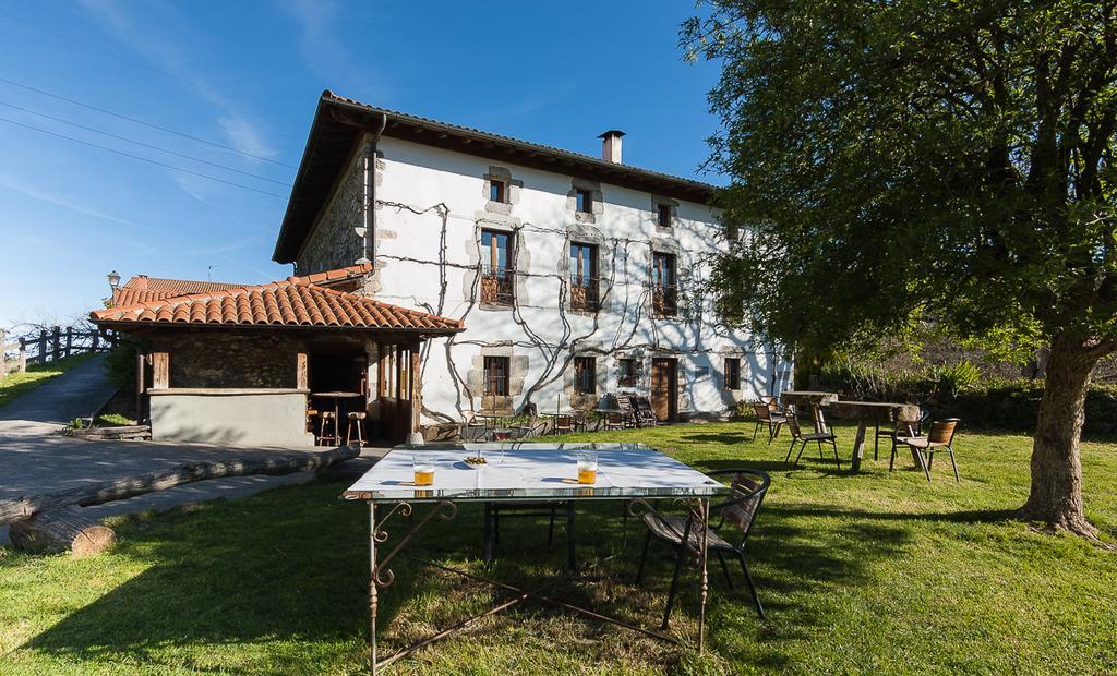 Gasthaus Casa Rural Restaurante Aranburu Zestoa Exterior foto